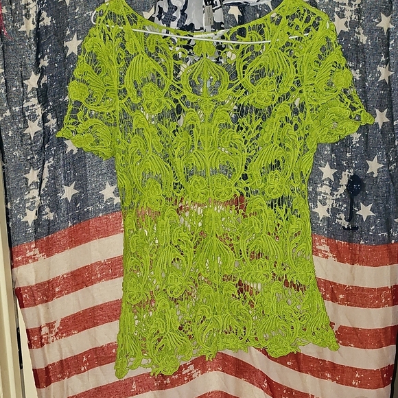 dELiA*s Tops - Delias EUC Lime Green Crochet Lace Women Top